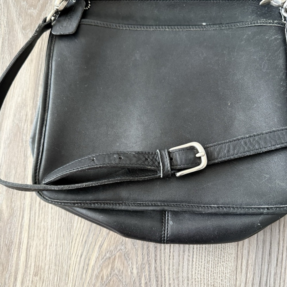 VTG 90s Coach Black Leather Willis Crossbody Bag Purse Turnlock 9927 - Picture 16 of 16
